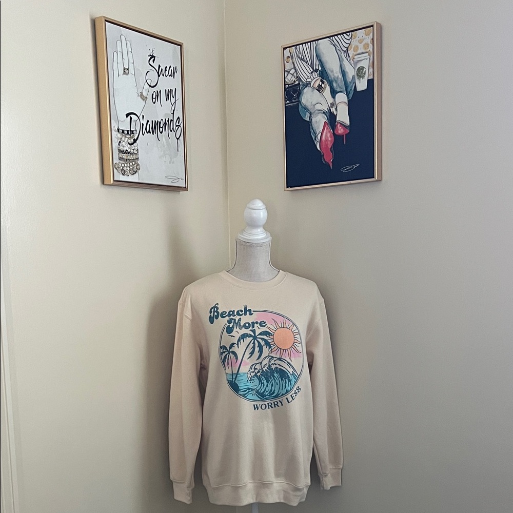 🆕 The Spring Shop Beige Beach Graphic Sweater